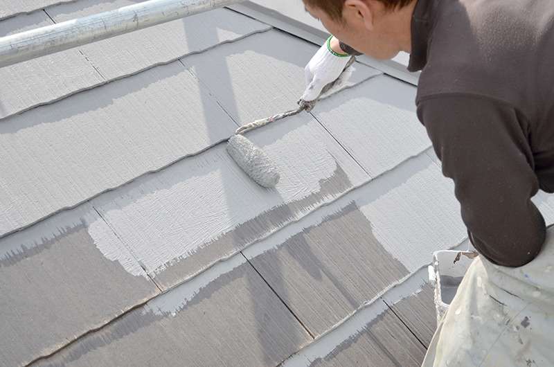 家を守るために欠かせない屋根塗装
